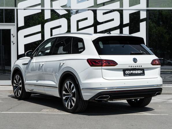 Volkswagen Touareg III с пробегом 2021 года, цена 5 890 000 рублей, 90049 км, внедорожник, Автокод Объявления