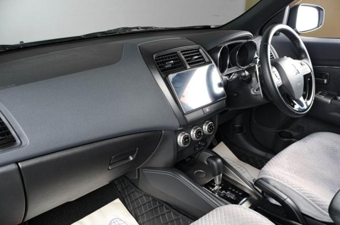 Mitsubishi RVR III Рестайлинг 3 с пробегом 2020 года, цена 1 979 000 рублей, 46484 км, внедорожник, Автокод Объявления