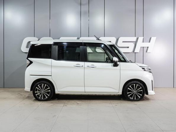 Toyota Roomy I Рестайлинг с пробегом 2021 года, цена 1 499 000 рублей, 45028 км, микровэн, Автокод Объявления