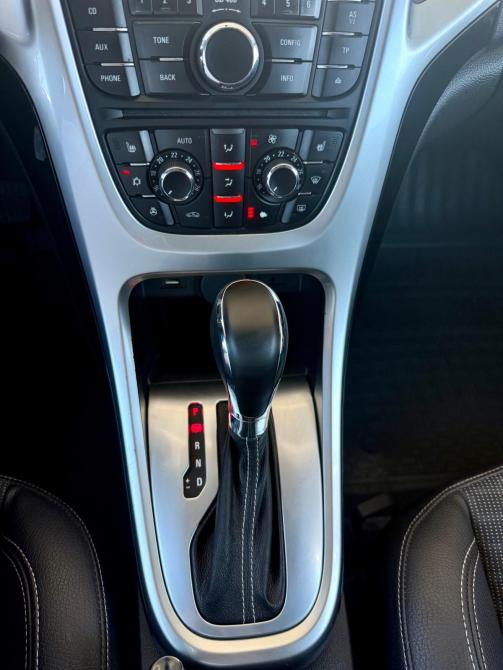 Opel Astra J Рестайлинг Воронеж  - изображение 12