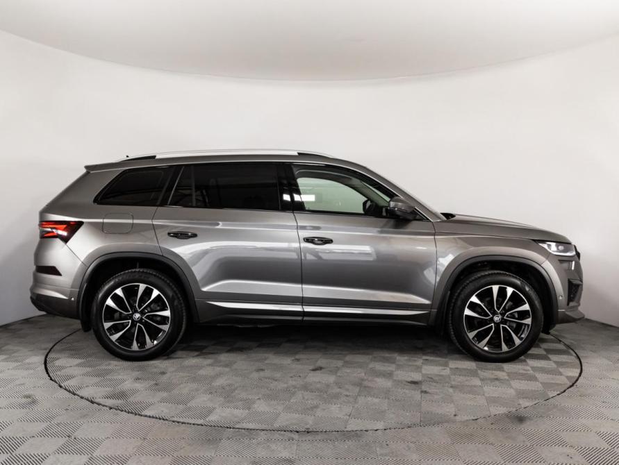 Skoda Kodiaq I Рестайлинг Санкт-Петербург  - изображение 4