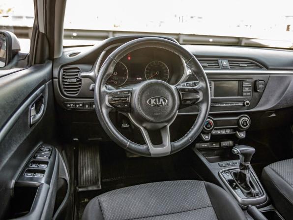 Kia Rio IV Рестайлинг с пробегом 2021 года, цена 1 688 000 рублей, 78735 км, хэтчбек, Автокод Объявления