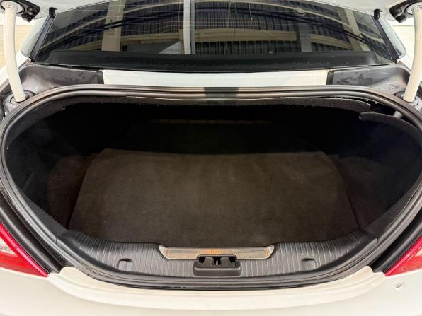 Jaguar XJ IV (X351) с пробегом 2011 года, цена 1 870 000 рублей, 216402 км, седан, Автокод Объявления