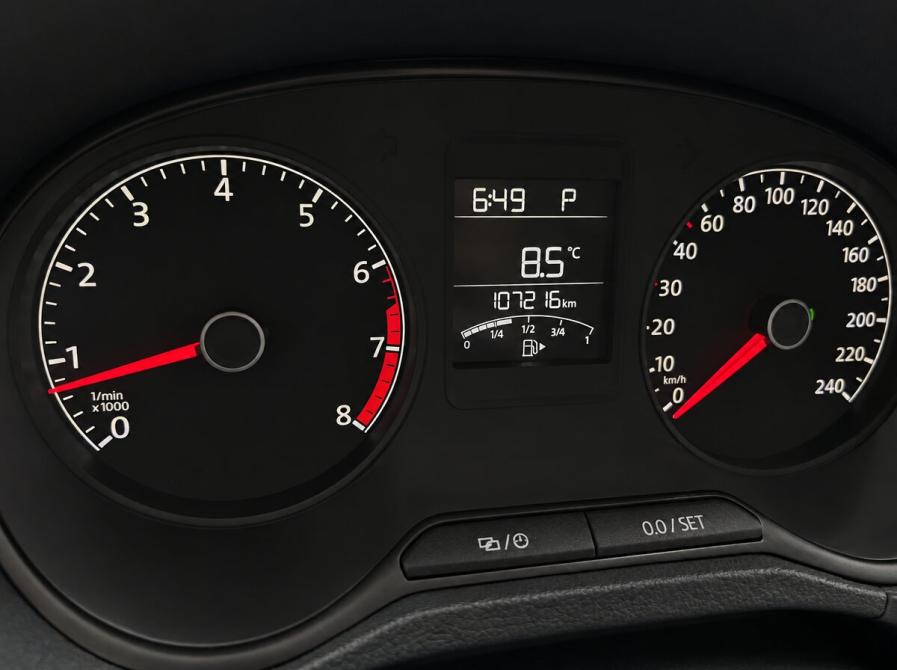 Volkswagen Polo V Кемерово  - изображение 13