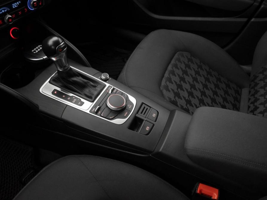Audi A3 III (8V) Москва  - изображение 14