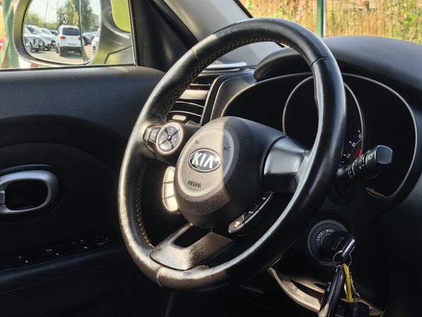 Kia Soul II с пробегом 2016 года, цена 1 359 000 рублей, 144000 км, хэтчбек, Автокод Объявления