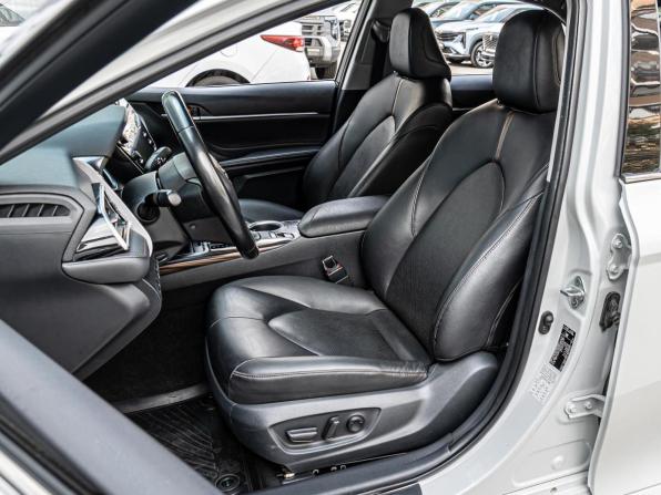 Toyota Camry VIII (XV70) с пробегом 2019 года, цена 3 040 000 рублей, 88355 км, седан, Автокод Объявления