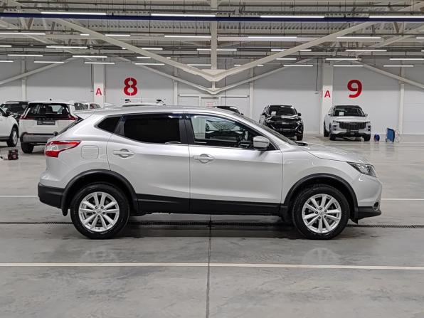 Nissan Qashqai II с пробегом 2018 года, цена 1 420 000 рублей, 135661 км, внедорожник, Автокод Объявления