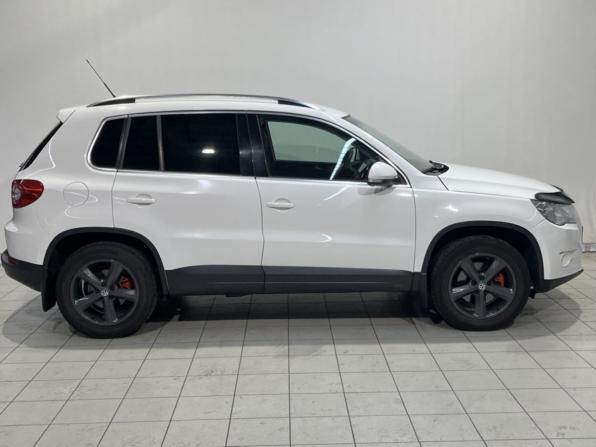 Volkswagen Tiguan I с пробегом 2008 года, цена 755 000 рублей, 202434 км, внедорожник, Автокод Объявления
