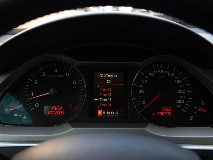 Audi A6 III (C6) Москва  - изображение 9