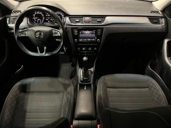Skoda Rapid I Рестайлинг с пробегом 2018 года, цена 1 397 000 рублей, 146065 км, лифтбек, Автокод Объявления