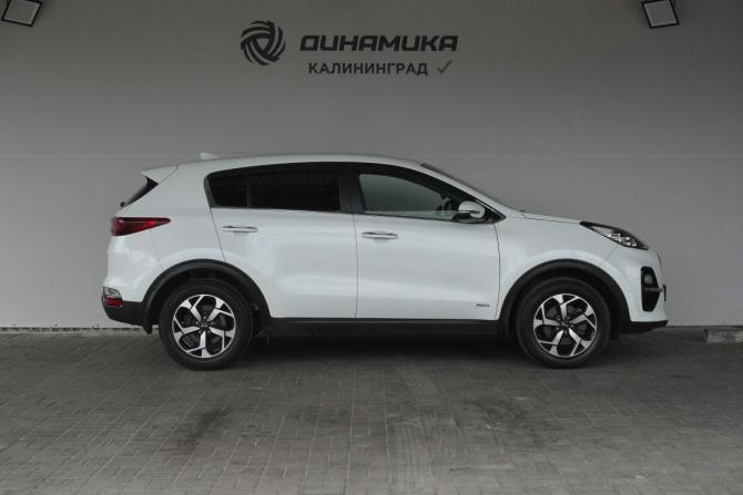 Kia Sportage IV Рестайлинг с пробегом 2020 года, цена 2 415 000 рублей, 61936 км, внедорожник, Автокод Объявления