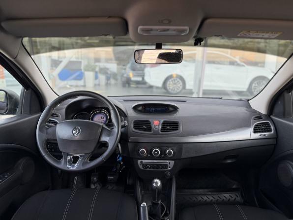 Renault Fluence I Рестайлинг с пробегом 2014 года, цена 757 000 рублей, 185860 км, седан, Автокод Объявления