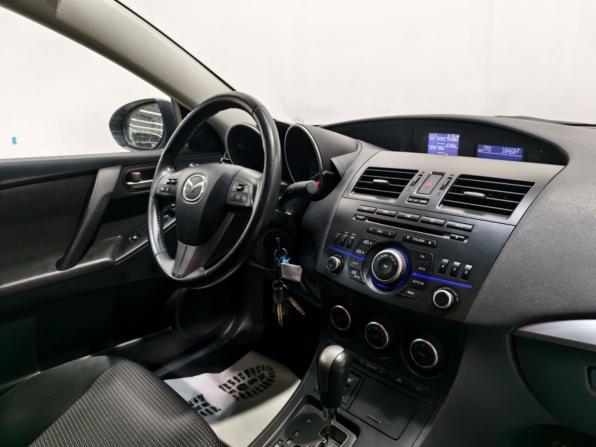 Mazda 3 II (BL) Рестайлинг с пробегом 2012 года, цена 1 046 000 рублей, 71954 км, седан, Автокод Объявления