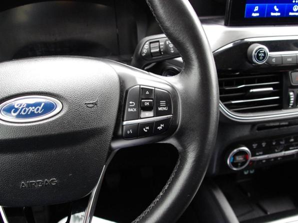 Ford Kuga III с пробегом 2020 года, цена 2 349 000 рублей, 83000 км, внедорожник, Автокод Объявления