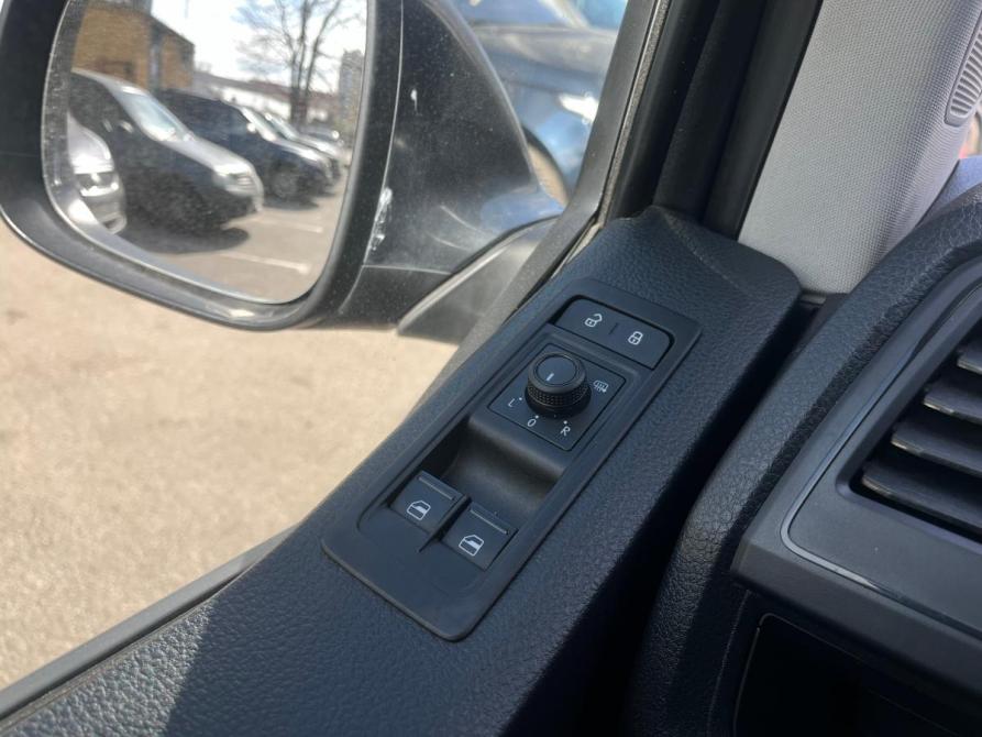 Volkswagen Caravelle T6 Санкт-Петербург  - изображение 15