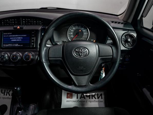 Toyota Corolla XI (E160 E170) Рестайлинг 2 с пробегом 2019 года, цена 1 159 000 рублей, 186000 км, седан, Автокод Объявления