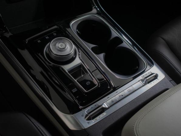 Kia Carnival IV с пробегом 2022 года, цена 4 510 000 рублей, 54125 км, минивэн, Автокод Объявления