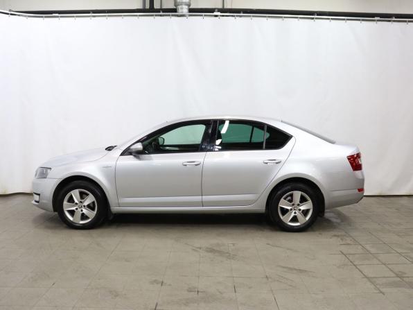 Skoda Octavia III (A7) с пробегом 2016 года, цена 1 590 000 рублей, 84299 км, лифтбек, Автокод Объявления