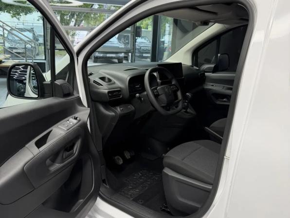 Citroen Berlingo III Рестайлинг с пробегом 2024 года, цена 3 055 000 рублей, 37 км, фургон, Автокод Объявления