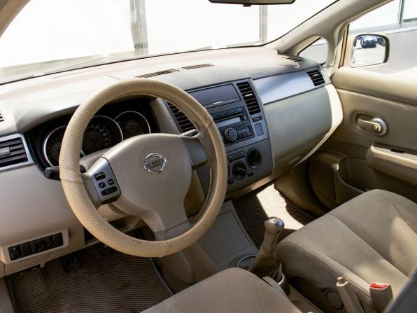 Nissan Tiida I с пробегом 2007 года, цена 515 000 рублей, 210308 км, хэтчбек, Автокод Объявления