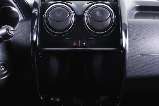 Renault Duster I Рестайлинг с пробегом 2016 года, цена 1 179 000 рублей, 172000 км, внедорожник, Автокод Объявления