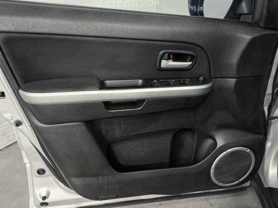 Suzuki Grand Vitara II Рестайлинг Новосибирск  - изображение 22
