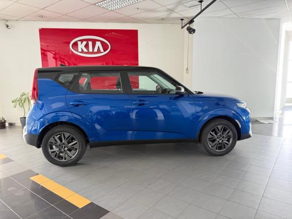 Kia Soul III с пробегом 2022 года, цена 2 720 000 рублей, 10 км, хэтчбек, Автокод Объявления