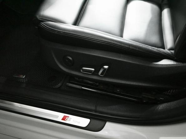 Audi A4 IV (B8) Рестайлинг с пробегом 2013 года, цена 1 990 000 рублей, 167399 км, седан, Автокод Объявления