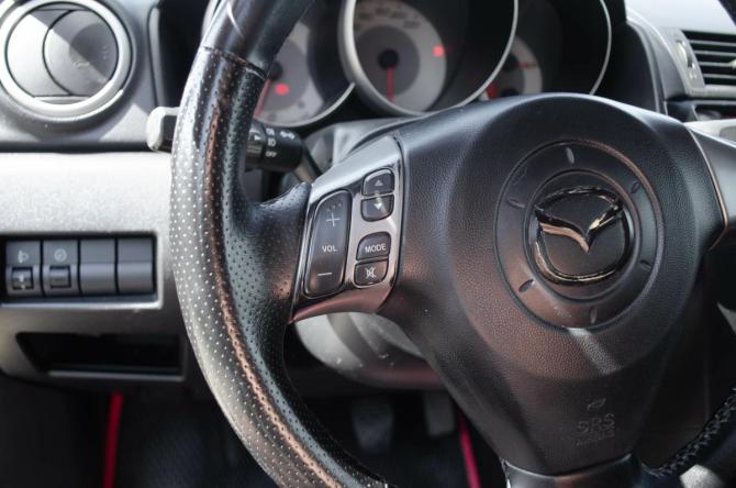 Mazda 3 I (BK) Рестайлинг с пробегом 2007 года, цена 299 000 рублей, 360000 км, седан, Автокод Объявления