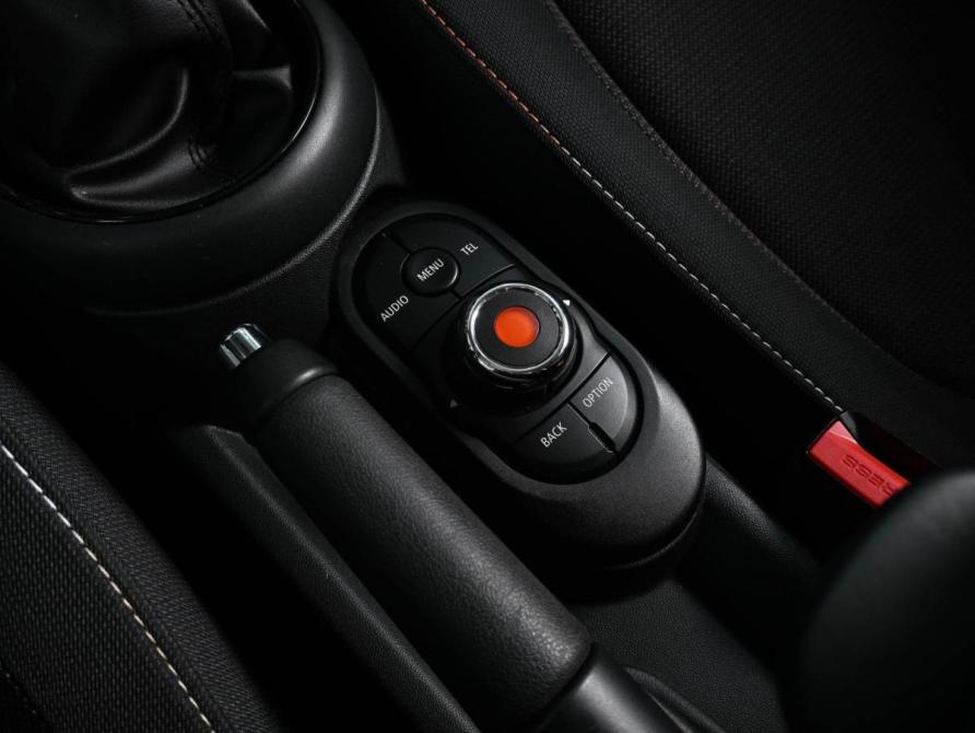Mini Hatch III (F55/F56) Ростов-на-Дону  - изображение 15