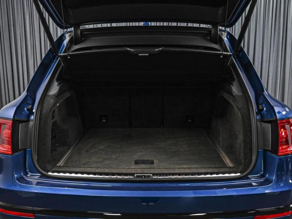 Bentley Bentayga I с пробегом 2018 года, цена 10 999 000 рублей, 80723 км, внедорожник, Автокод Объявления