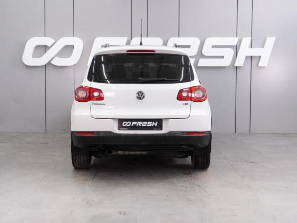 Volkswagen Tiguan I с пробегом 2010 года, цена 869 000 рублей, 206253 км, внедорожник, Автокод Объявления
