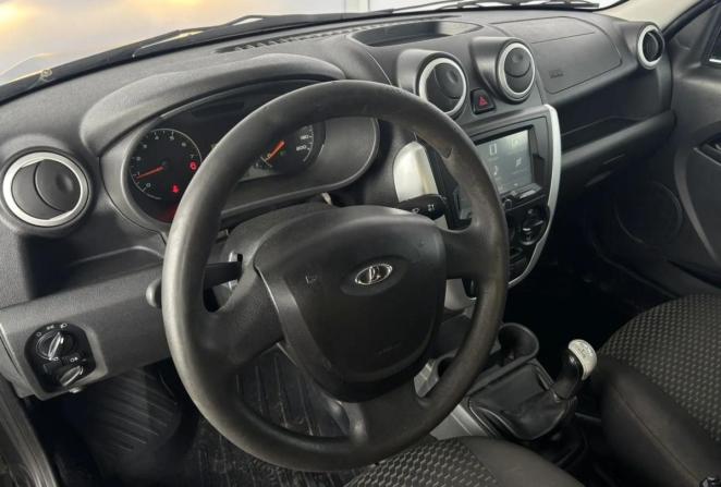 Lada (ВАЗ) Granta I с пробегом 2018 года, цена 395 000 рублей, 194884 км, седан, Автокод Объявления