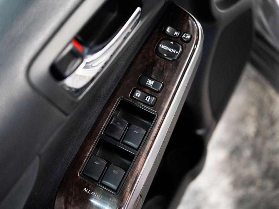 Toyota Camry VII (XV50) Рестайлинг Иркутск  - изображение 18