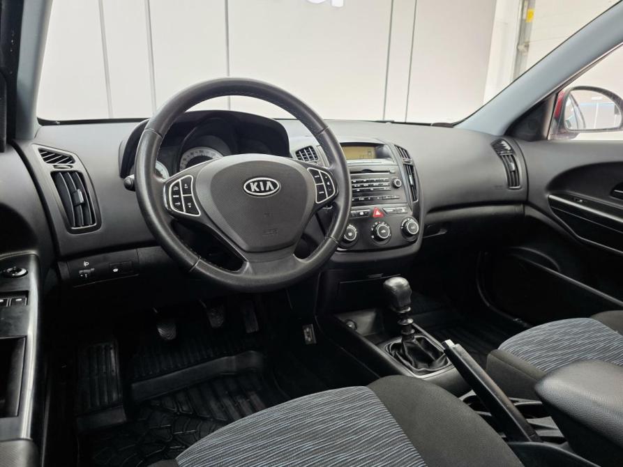 Kia Ceed I Таганрог  - изображение 14