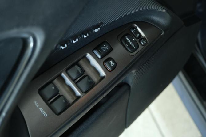 Lexus IS II с пробегом 2007 года, цена 1 049 000 рублей, 271000 км, седан, Автокод Объявления