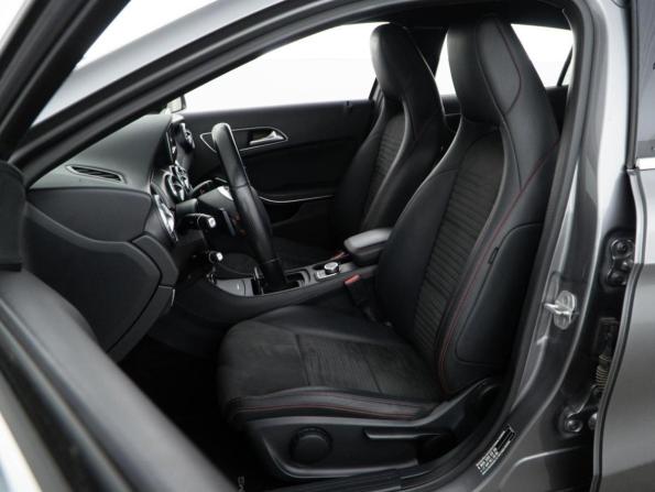 Mercedes-Benz GLA I (X156) с пробегом 2015 года, цена 2 174 444 рубля, 105240 км, внедорожник, Автокод Объявления