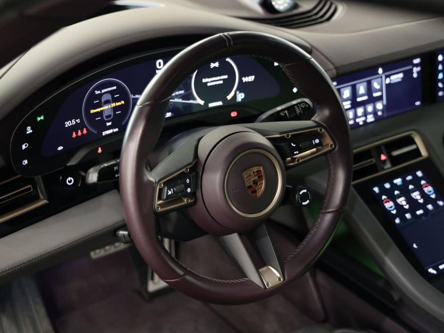 Porsche Taycan I Москва  - изображение 10