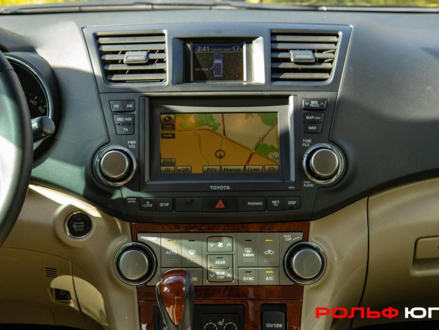 Toyota Highlander II (XU40) Рестайлинг Москва  - изображение 12