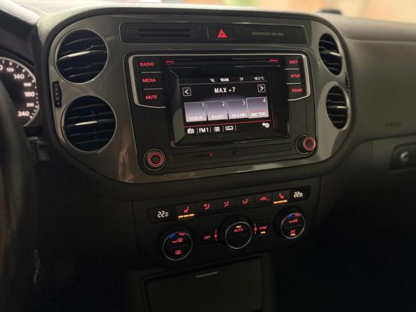 Volkswagen Tiguan I Рестайлинг с пробегом 2015 года, цена 1 270 000 рублей, 177798 км, внедорожник, Автокод Объявления