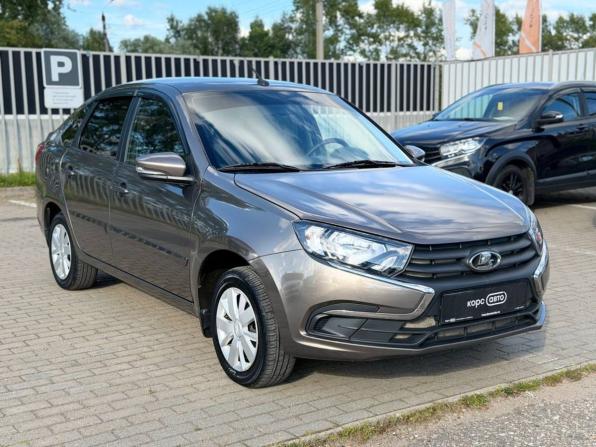 Lada (ВАЗ) Granta I Рестайлинг с пробегом 2019 года, цена 766 000 рублей, 38101 км, лифтбек, Автокод Объявления