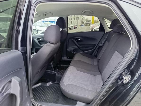 Volkswagen Polo V Рестайлинг с пробегом 2016 года, цена 1 149 995 рублей, 67509 км, седан, Автокод Объявления