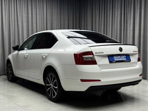 Skoda Octavia III (A7) с пробегом 2015 года, цена 1 449 000 рублей, 144867 км, лифтбек, Автокод Объявления