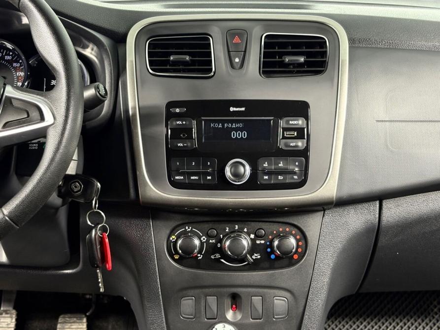 Renault Logan II Рестайлинг Борисоглебск  - изображение 13