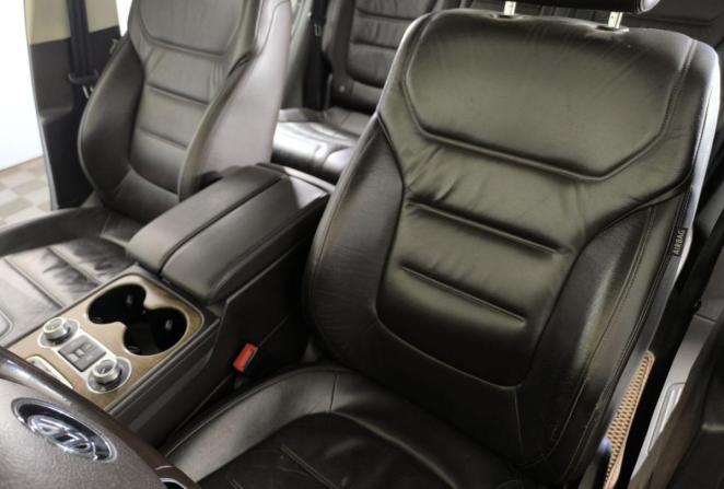 Volkswagen Touareg II Рестайлинг с пробегом 2017 года, цена 2 200 000 рублей, 292828 км, внедорожник, Автокод Объявления