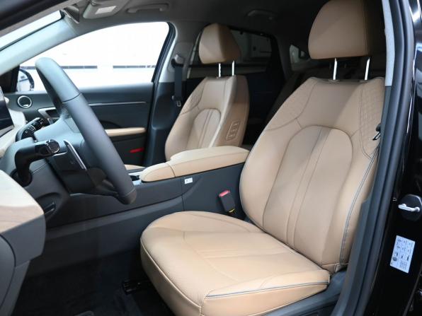 Hyundai Sonata VIII (DN8) Рестайлинг с пробегом 2025 года, цена 4 529 900 рублей, 1739 км, седан, Автокод Объявления