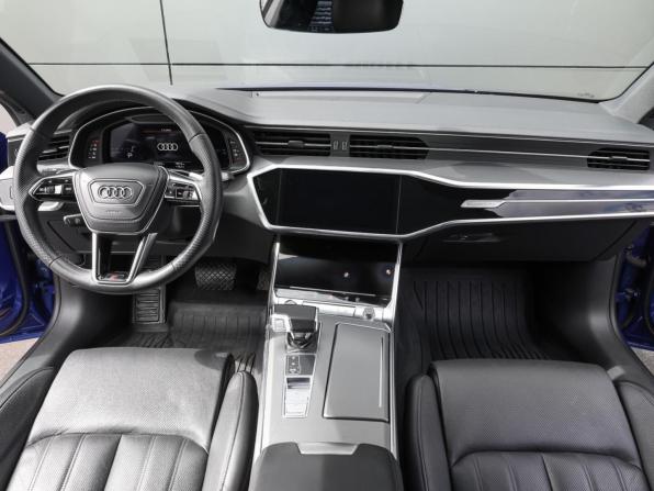 Audi A7 II (4K) с пробегом 2021 года, цена 5 600 000 рублей, 62018 км, лифтбек, Автокод Объявления