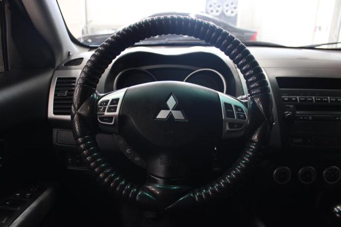 Mitsubishi Outlander II с пробегом 2008 года, цена 1 018 000 рублей, 294000 км, внедорожник, Автокод Объявления
