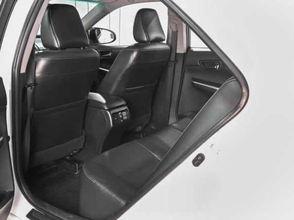 Toyota Camry VII (XV50) Рестайлинг с пробегом 2015 года, цена 2 080 000 рублей, 202825 км, седан, Автокод Объявления